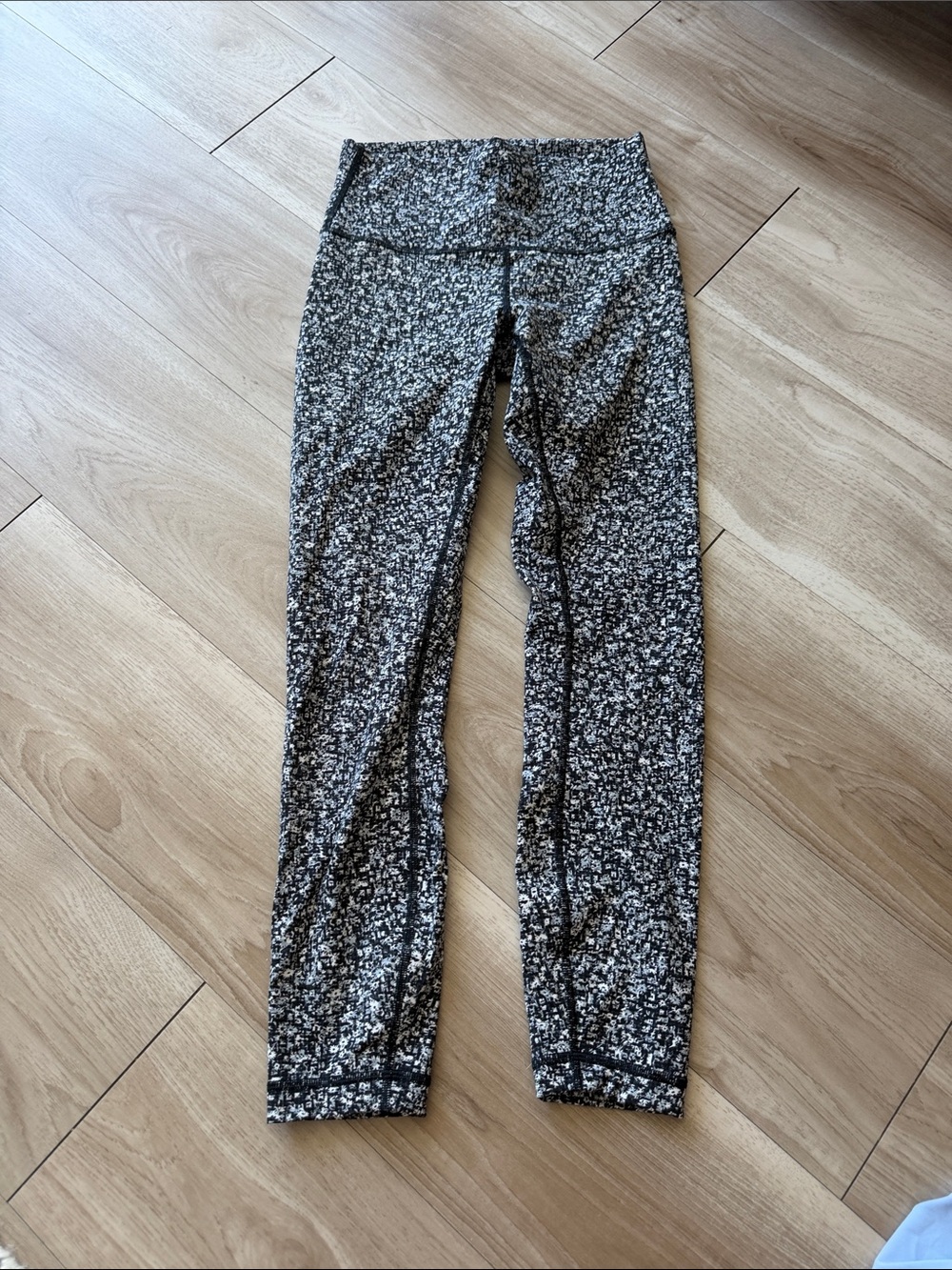 Lululemon High-Waist Black & White Speckled Leggings - Women